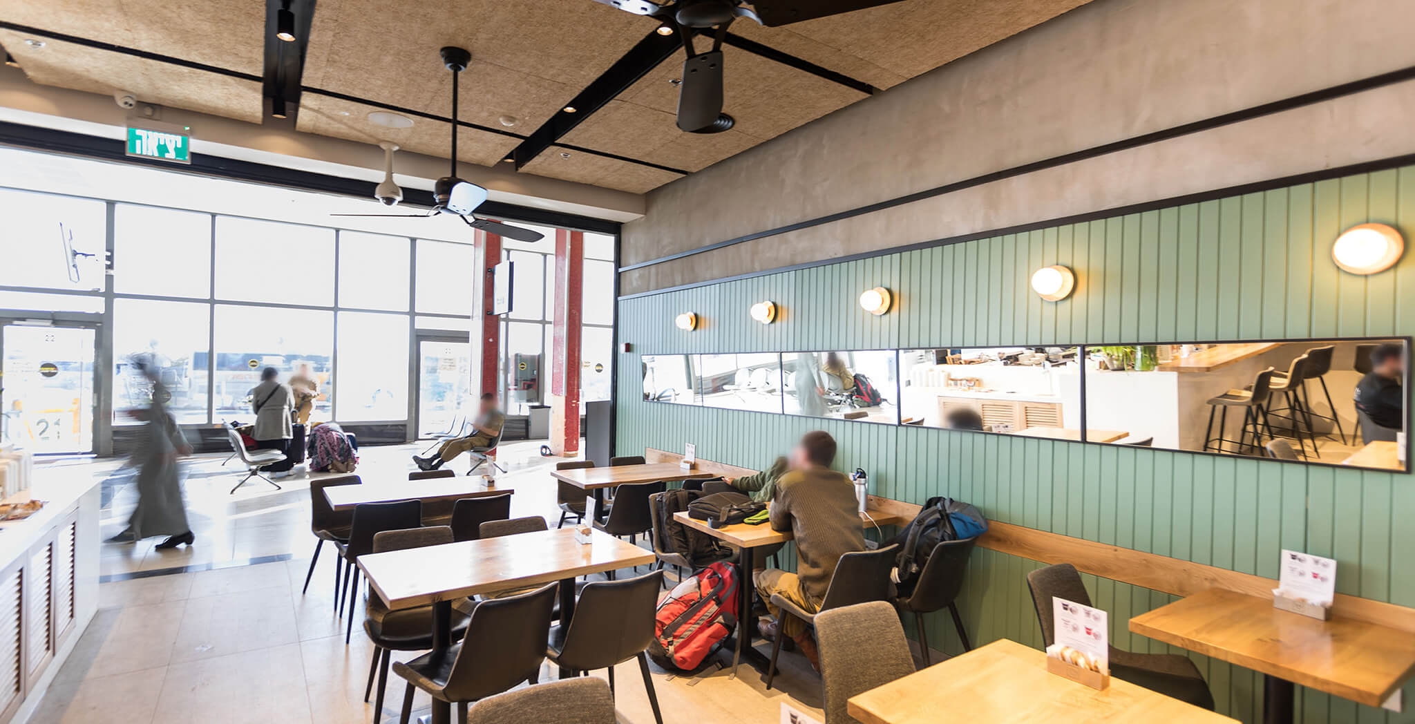 Internal seating area, Beer Sheva Central Station branch