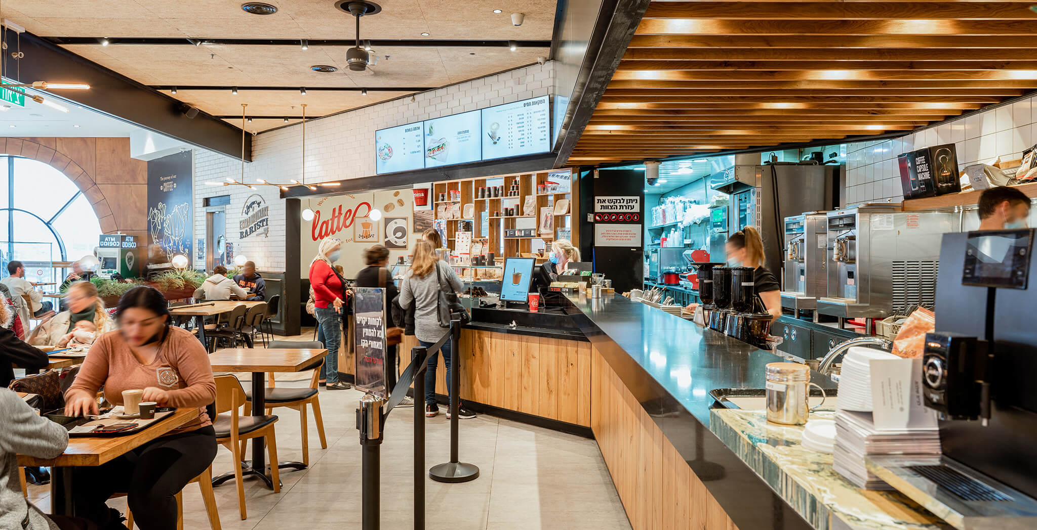 Holon Mall branch counter